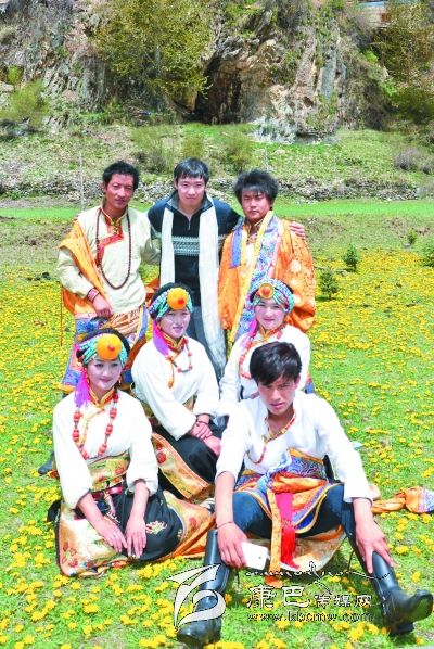 把美人裝進(jìn)心里，把美景留給眼睛