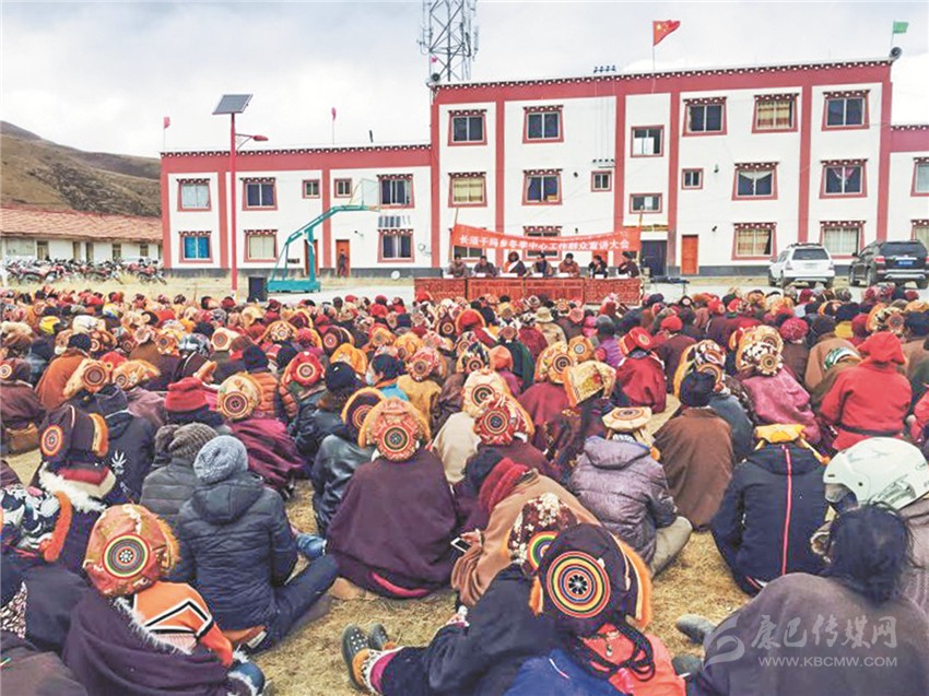 石渠縣開展“千人大下鄉(xiāng)” 、“千人大宣講”、“千人大走訪”活動(dòng)掠影